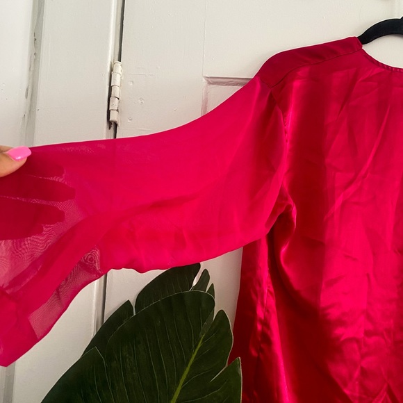 Victoria’s Secret // Gold Label Long Button Down Night Shirt - Picture 4 of 5